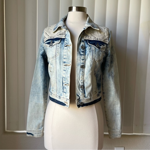 Select Women Short Denim Jackets Lace Combo Jackets | Size: S - Picture 1 of 8